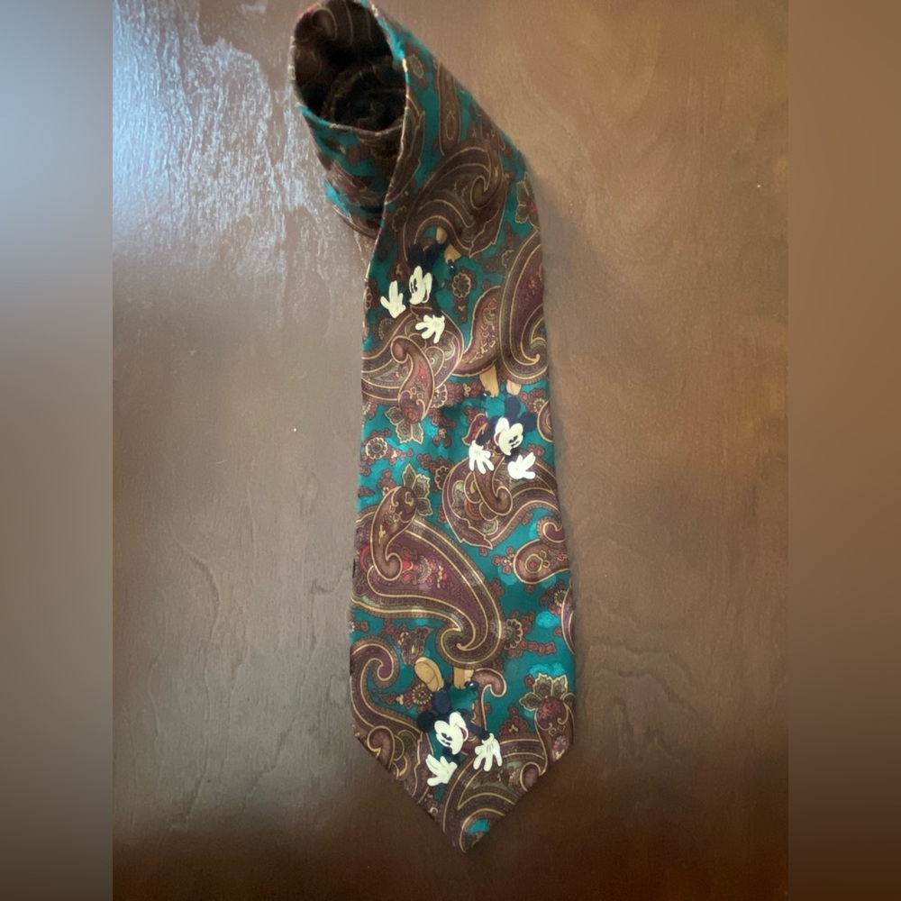 Disney  Men Vintage Silk Necktie Green Paisley Print & Mickey